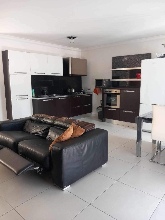 St Pauls Bay Luxury 2 Bedroom Apartment Blue Water Suite Flat 36 San Pawl il-Baħar Eksteriør bilde